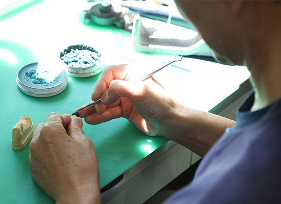 院内技工士常駐