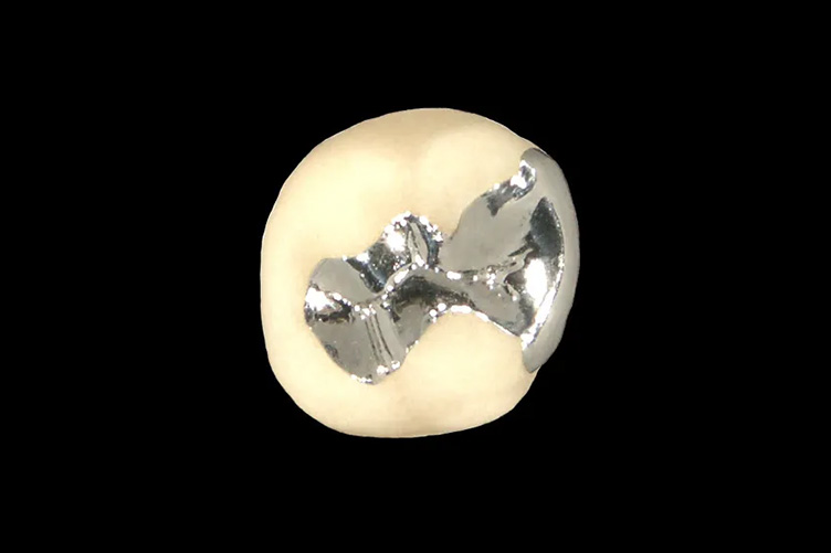 金銀パラジウム合金